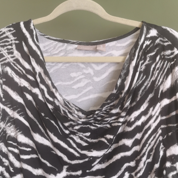 Chico's Zebra Print Cowl Neck 3/4 Sleeve Fashion Top Sz 3 Fits Like L or XL - Picture 5 of 12